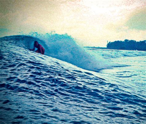 V Land Surf Photo By Dave Young 851 Am 30 May 2024