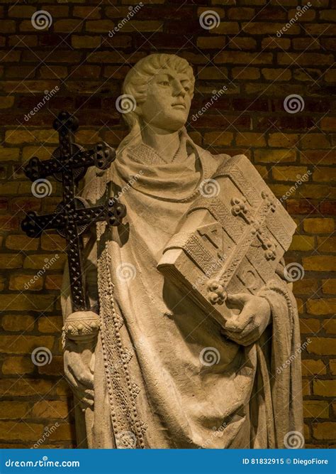 Stephen I Of Hungary Stock Image Image Of Memorial Catholic 81832915