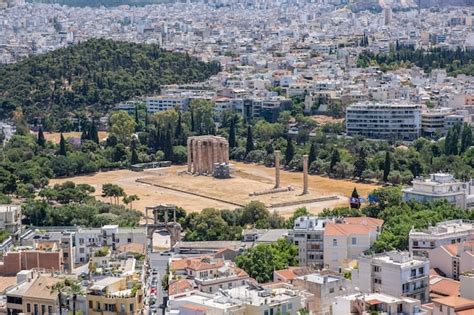 Templo De Zeus Ol Mpico Em Atenas Vista Da Colina Da Acr Pole Attica