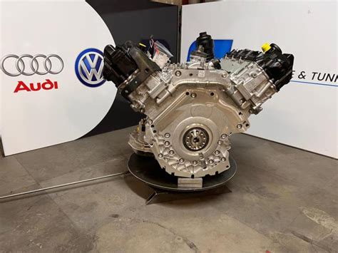 Engine Volkswagen Amarok 3 0 TDI V6 24V 4Motion 059100041AX DDXB