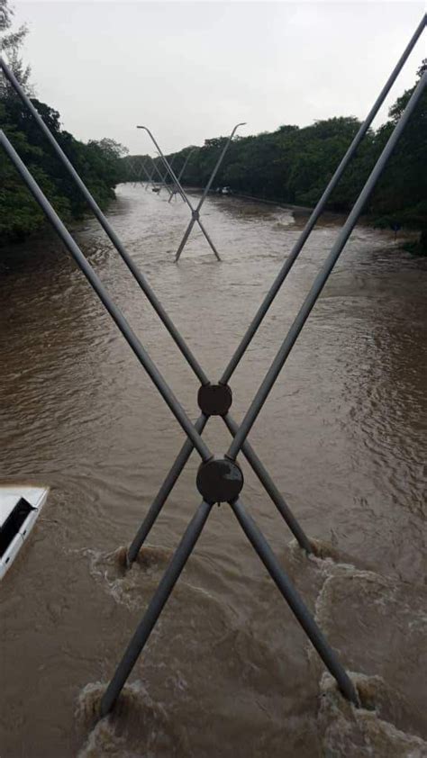 La Habana Bajo Intensas Lluvias E Inundaciones Excelencias Cuba