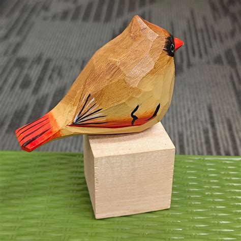 Carved Wooden Cardinals Statueshand Painted Wooden Bird Ornaments