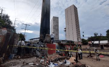 Hallan Fosa Clandestina A Metros De La Glorieta De Los Desaparecidos