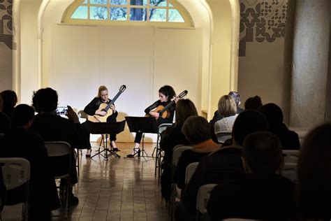 U Gradskom Muzeju Virovitica Odr An Koncert Gitarskog Dua Stojakovi