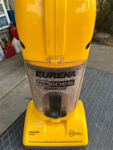 Rare Eureka The Boss Superlite 21 0 Bagless Vacuum Model 402 A1 Yellow