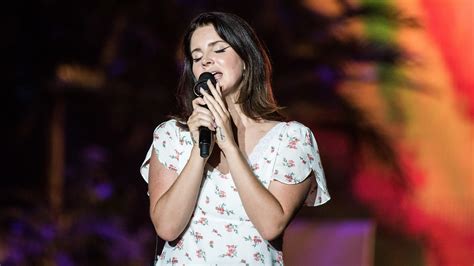 Lana Del Rey Cantará En Cdmx Fecha Precio De Boletos Y Todo Lo Que