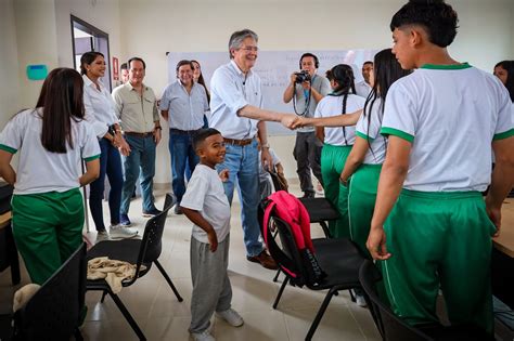 Presidente Lasso Entrego Infraestructura Educativa En La Parroquia