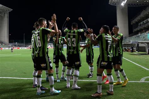 De olho neles Conheça os destaques do América MG adversário do