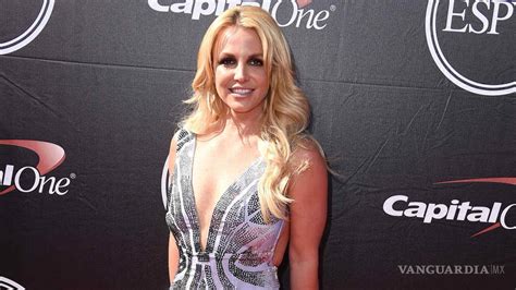 Britney Spears Muestra Su Cuerpazo En Bikini En Video