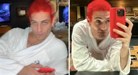 Damiano Dei Maneskin Cambia Look Ancora Una Volta Capelli Rosso Fuoco