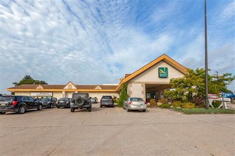 QUALITY INN & SUITES ESCANABA - Updated 2024 Prices & Hotel Reviews (MI)