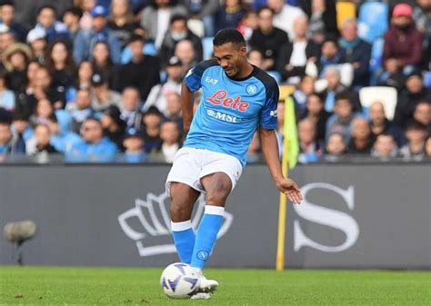 Juan Jesus Grazie Napoli Il Rinnovo Significa Tanto