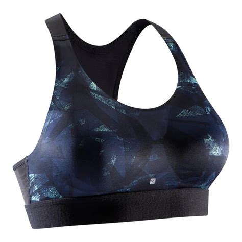 7 Best Plus Size Sports Bra For Comfort And Support 2024