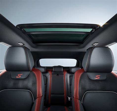 Джили Кулрей 2024, купить новый Geely Coolray у официального дилера ...