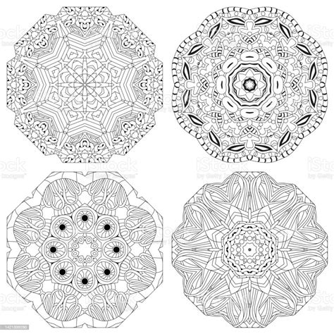 Handgezeichnetes Zentangleset Von 4 Mandalas Zum Ausmalen Stock Vektor Art Und Mehr Bilder Von