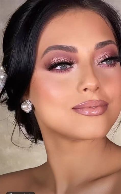 45 Top Rose Gold Makeup Ideas To Look Like A Goddess Artofit