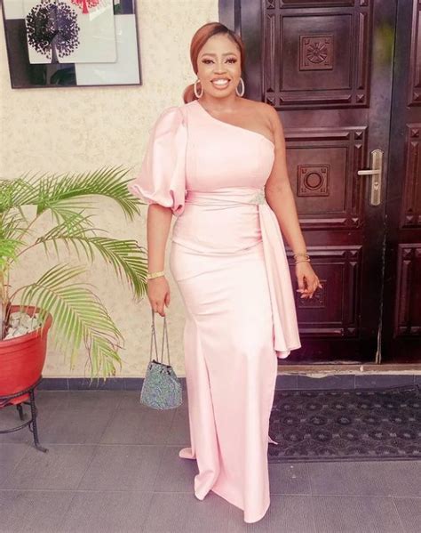 20 Trendy And Classy Owambe Styles For Stylish Ladies Stylish Naija