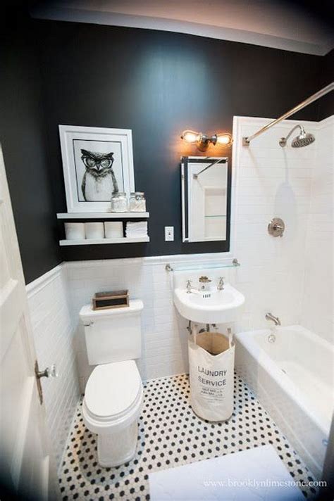 20 Small Dark Bathroom Ideas