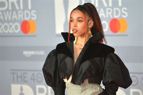 Fka Twigs Files Lawsuit Alleging Relentless Abuse By Shia Labeouf Lamag