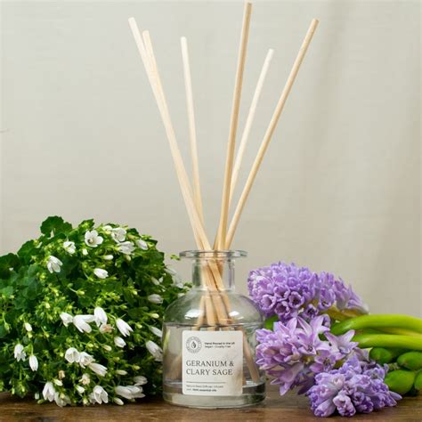 Geranium Clary Sage Natural Reed Diffuser Snug Scent