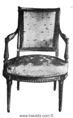 Fauteuil Louis XVI à dossier carré assise ronde et accotoirs à