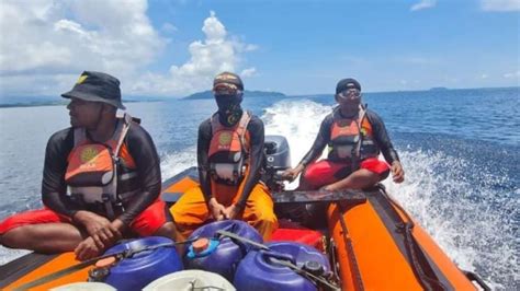 Speedboat Angkut Orang Hilang Kontak Di Perairan Wooi Papua