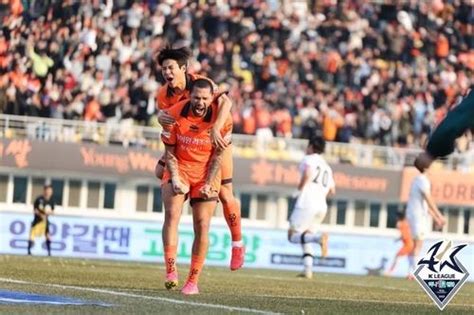 수원fc·강원 K리그1 생존 성공부산·김포는 승격 불발종합 韓聯社