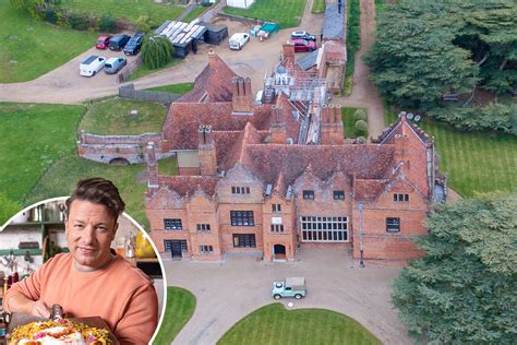 Jamie Oliver Is Planning Lavish Refurbishment To His Servants Quarters At Huge £6m 12 Bed Essex