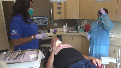 Aspen Dental Clinic Provides Free Care To Veterans