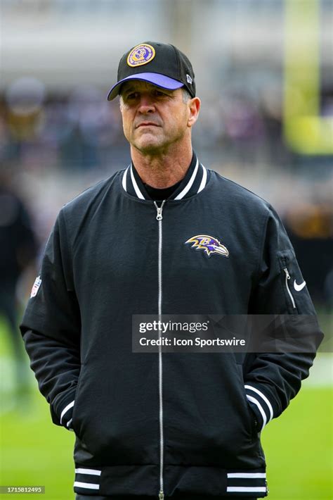 Baltimore Ravens head coach John Harbaugh looks on during the regular ...