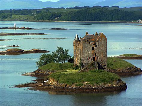 Castle Stalker: the castle from Monty Python and the Holy Grail - Abandoned Spaces