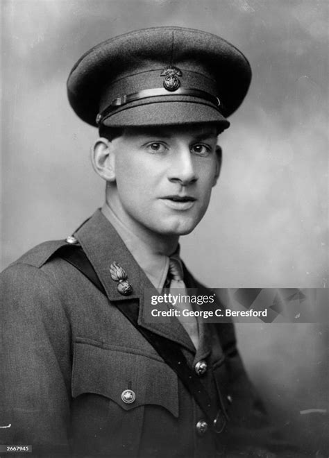 Soldier, poet and author Siegfried Sassoon most famous for his war ...