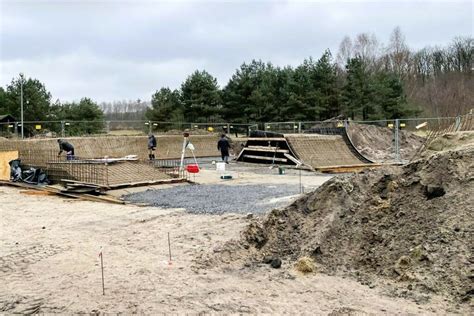 Skatepark W Wi Cborku Wykonawca Rozpocz Budow Zobacz Zdj Cia