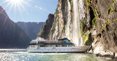 Milford Sound Day Tour From Queenstown With Cruise And Light Aircraft