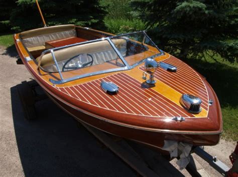 Ft Chris Craft Continental Classic Wooden Boats For Sale