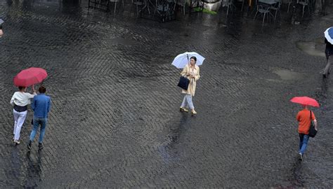 Previsioni Meteo Addio Caldo Estivo Temporali In Arrivo