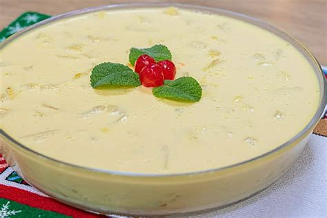 Gelado De Abacaxi Uma Sobremesa Deliciosa E Refrescante Para Qualquer