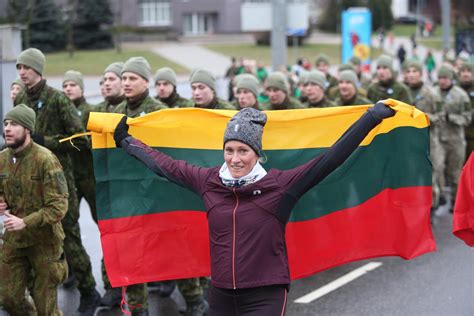 Seimas Pritarė Kad Sausio 13 Oji Taptų Nedarbo Diena