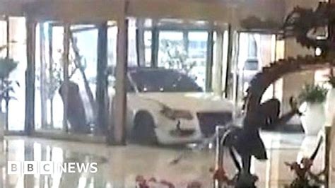 Angry Guest Smashes Car Into Shanghai Hotel Drives Around Lobby