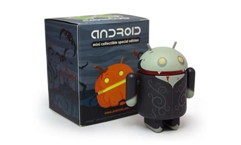 Google Android comes to life in toy form - CNET