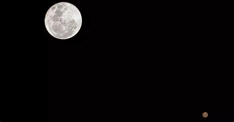 Mars Visible In Irish Skies The Red Planet Can Be Spotted With The Naked Eye Next To Full Moon
