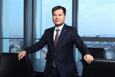 Zhang Jindong é Fundador Da E Dono Da Inter De Milão