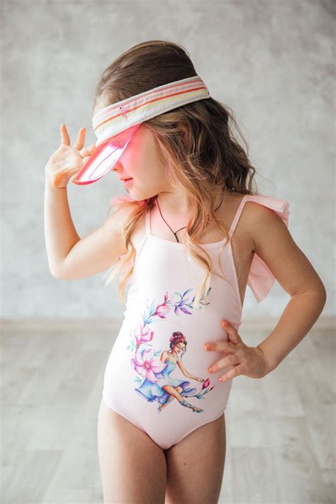 Trajes De Baño Para Niñas Trajes De Baño Para Niñas Trajes Etsy Chicas En Traje De Baño