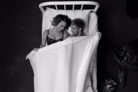 New Masters Of Sex Promo Has Strangers Getting Naked And Jumping Into Bed With Each Other