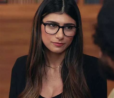 Mia Khalifa Fired From Podcast Series For Her Controversial Tweet Amid