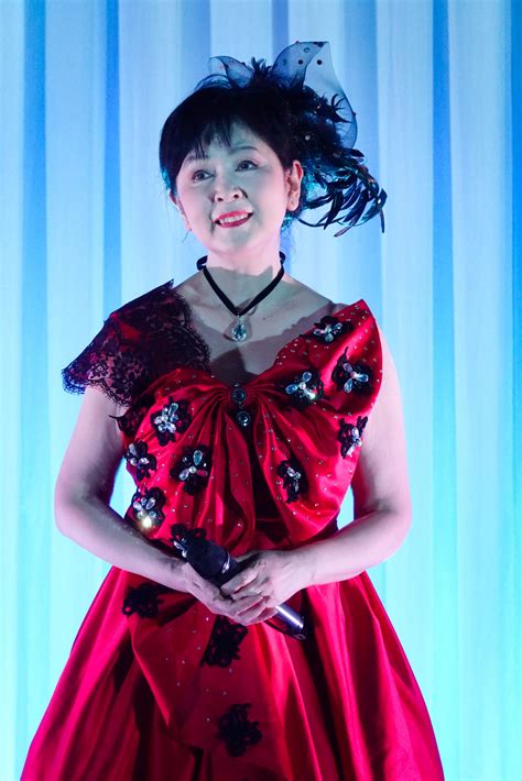 西崎緑が芸道60周年を祝う感謝の集い。歌、踊り、芝居の三刀流を披露。松浪伽乃里や二見颯一も華を添える オトカゼ 〜音楽の風〜