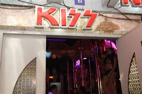 Kiss Bar All You Need To Know Before You Go 2025