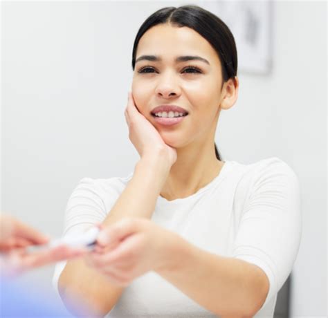 Can A Broken Or Chipped Tooth Be Saved, What Are Treatment Options?