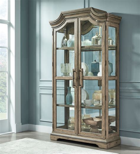 Garrison Cove 2 Door Display Cabinet By Pulaski Furniture FurniturePick