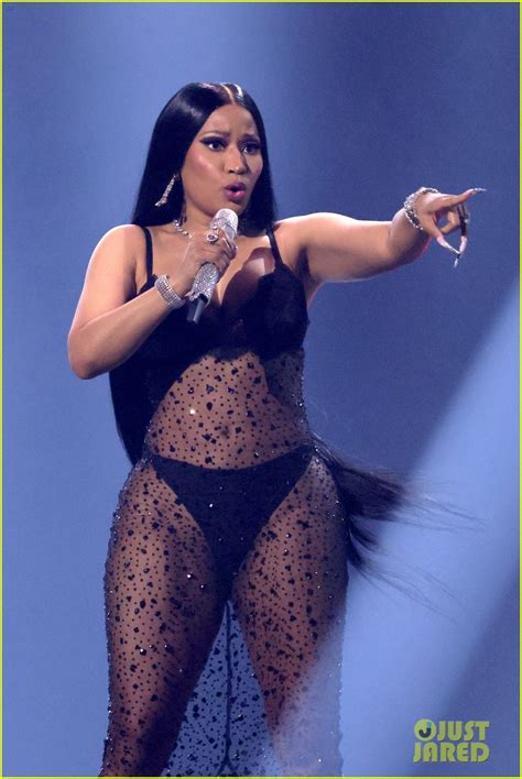 Nicki Minaj Debuts New Song From Pink Friday 2 At Mtv Vmas 2023 Watch Now Photo 4967598